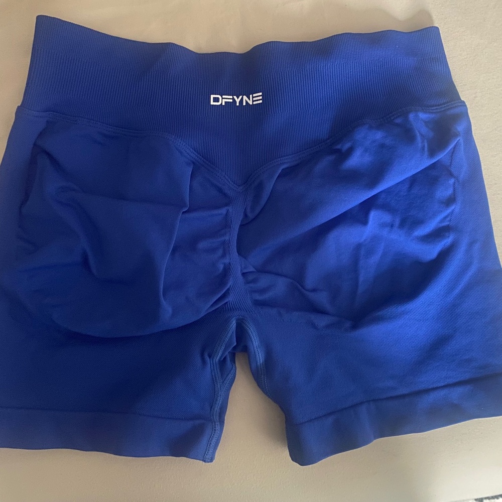 Dfyne Short